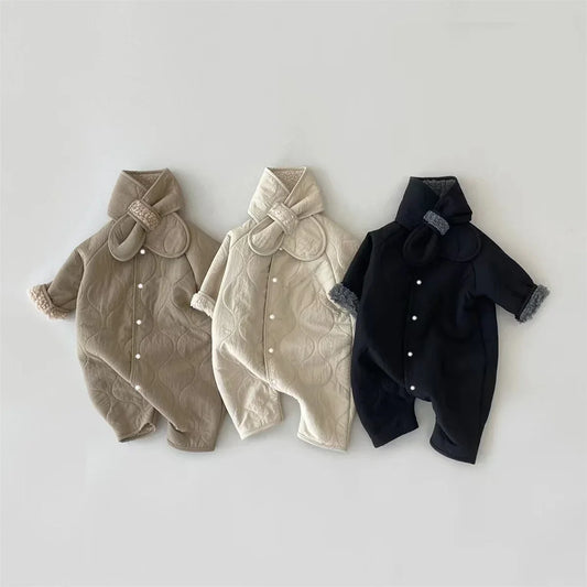 Autumn/Winter Thick Fleece Romper for Baby Boys & Girls – Warm and Stylish One-Piece Playsuit, Perfect Seasonal Baby Outfit.